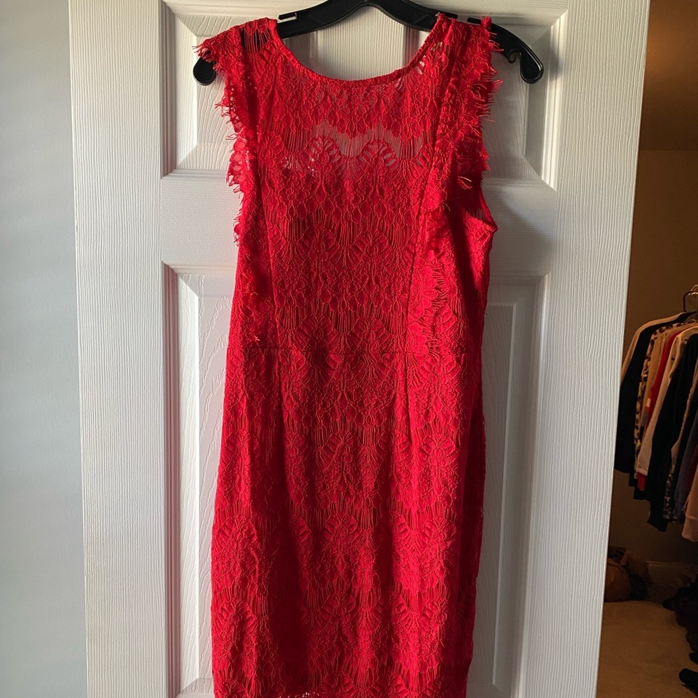 Red lace short dress with open back